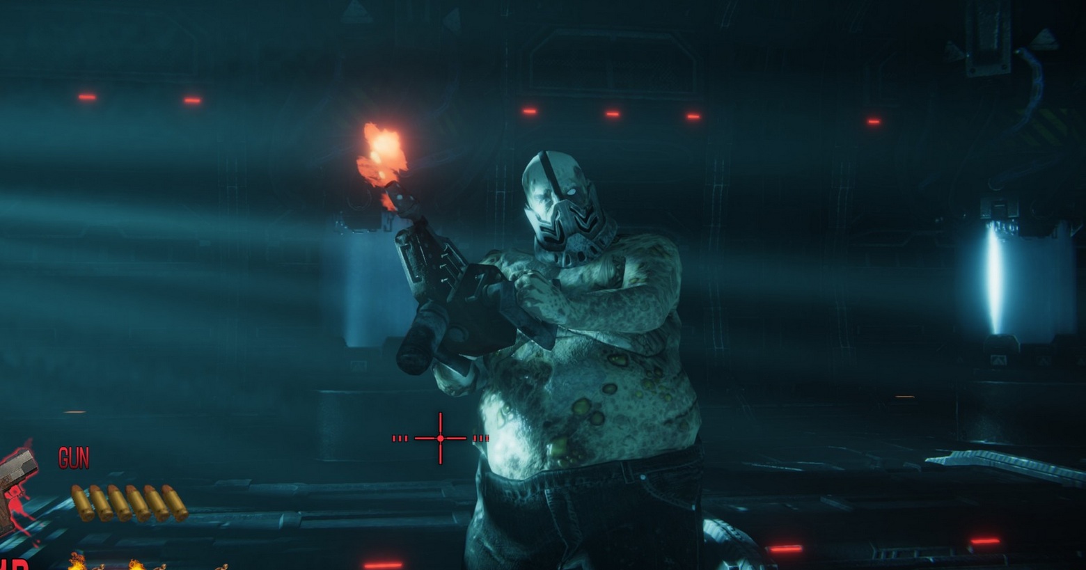 In this screenshot from House of the Dead Remake, we, as the player in the first-person perspective, catch sight of a fat pale boss with an exposed-infested torso and a bald head. He holds a flamethrower in our direction and stands directly in front of us. We see him in the semi-close-up and are in a kind of dark engine room, which has several red neon lights on the ceiling and floor. A blue laser beam can be seen on the right of the image, and turquoise light enters the room from the left. The game is available on the Switch and is now also released for the PS5.